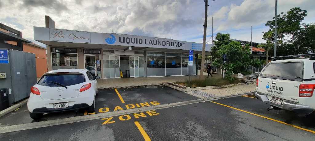 Laundromat listing image