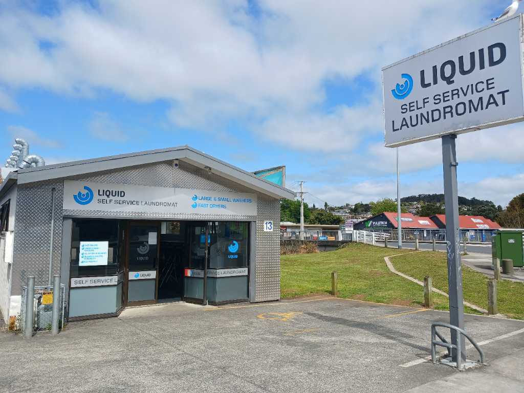 Laundromat listing image