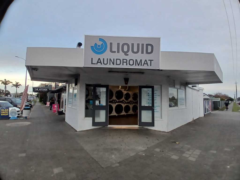 Laundromat listing image