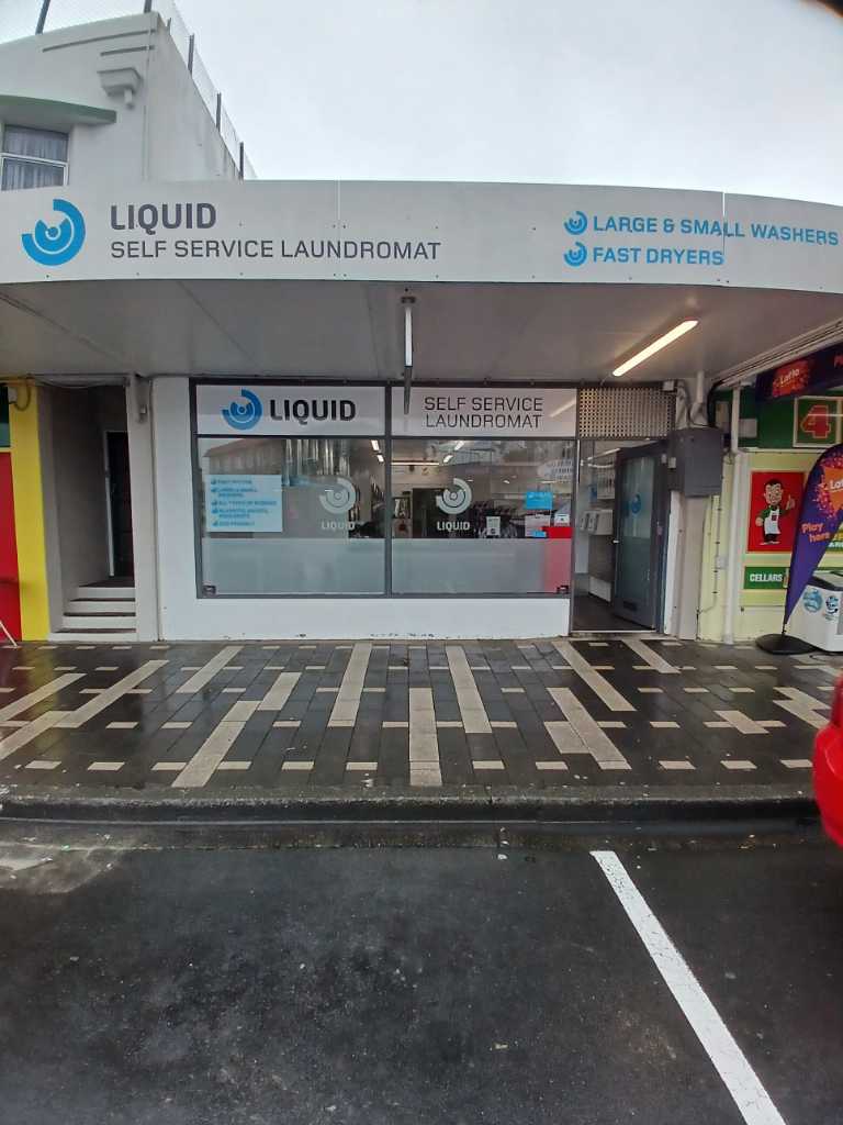 Laundromat listing image