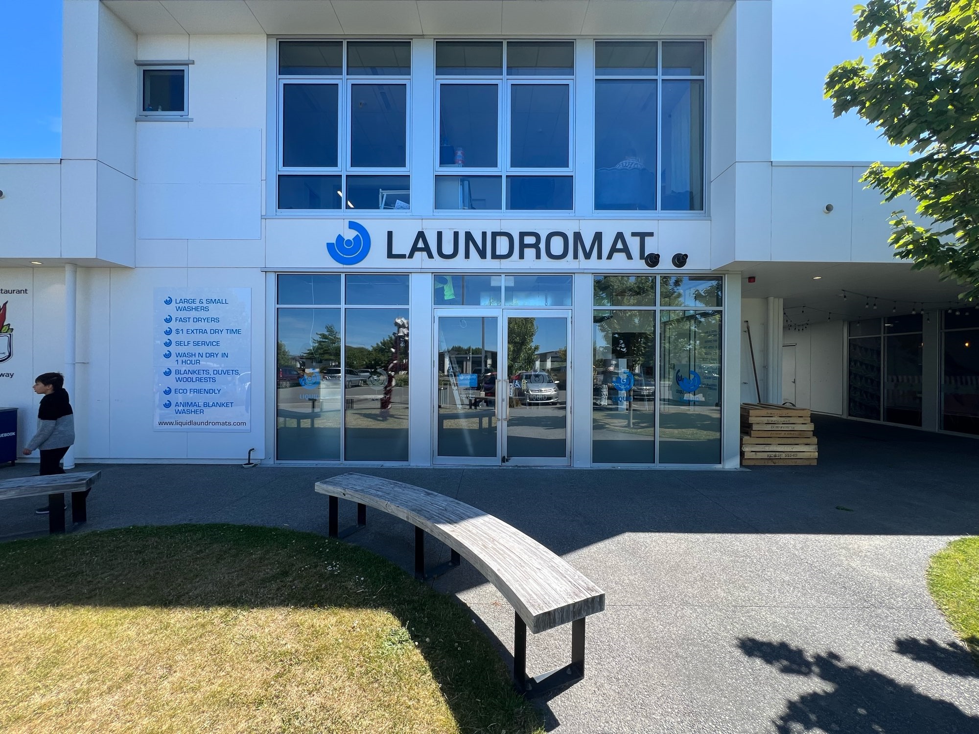 Laundromat listing image