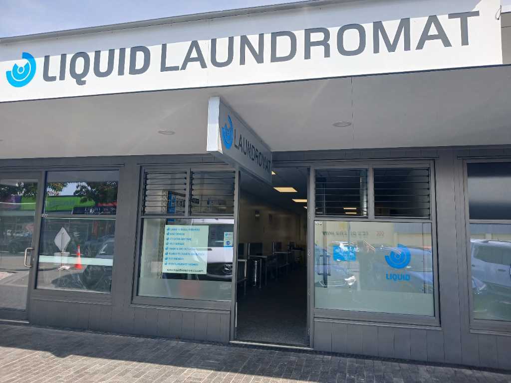 Laundromat listing image