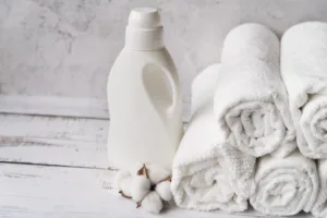 Oxygen bleach with white towels